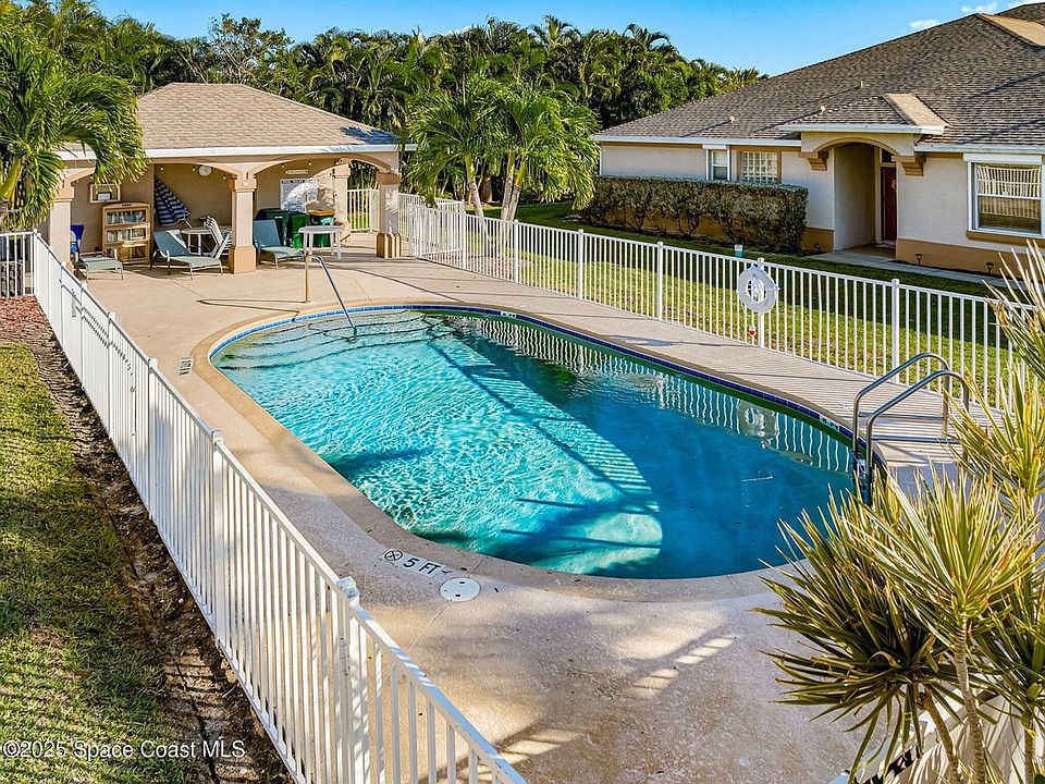 1st image of 44 Sorrento Ct
