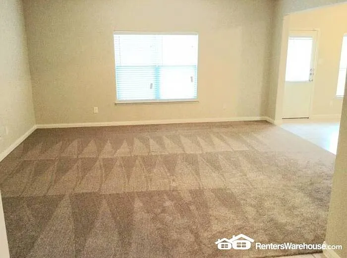 1806 Sable Wood Dr — Photo 11