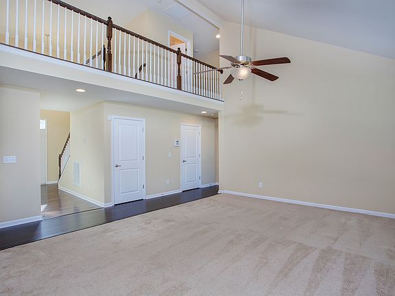 4th image of 322 River Downs Blvd