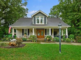 416 Raleigh St, Fuquay Varina, NC 27526