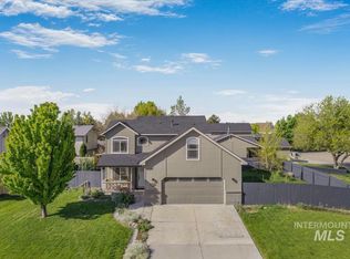 16451 Rainbow Dr, Nampa, ID 83687