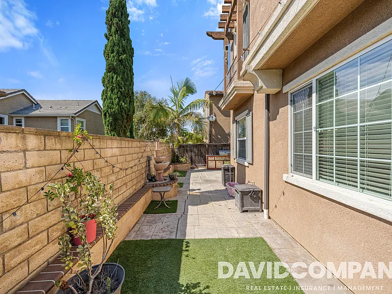 9105 Calvin Way — Photo 36
