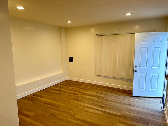 3rd image of 4790 W 141st St APT A
