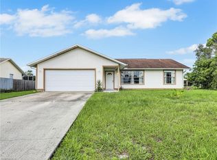18444 Narcissus Rd, Fort Myers, FL 33967