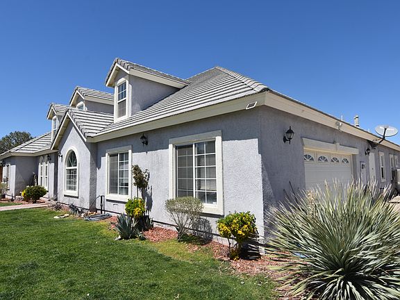 3rd image of 3555 E Avenue H