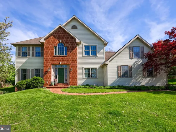 804 Paddington Dr, Lancaster, PA 17601