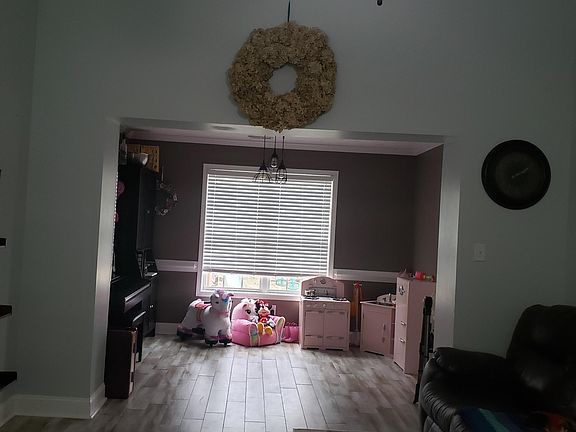4th image of 1108 Cottage Oaks Ct