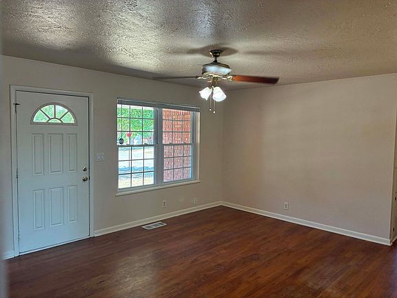 5th image of 516 Inwood Dr