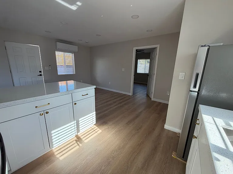 3592 Timothy Way — Photo 7