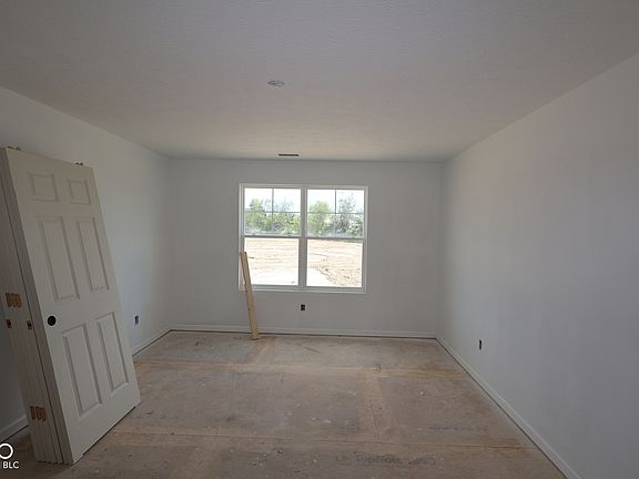 4th image of 11250 Hobbsbrook Dr