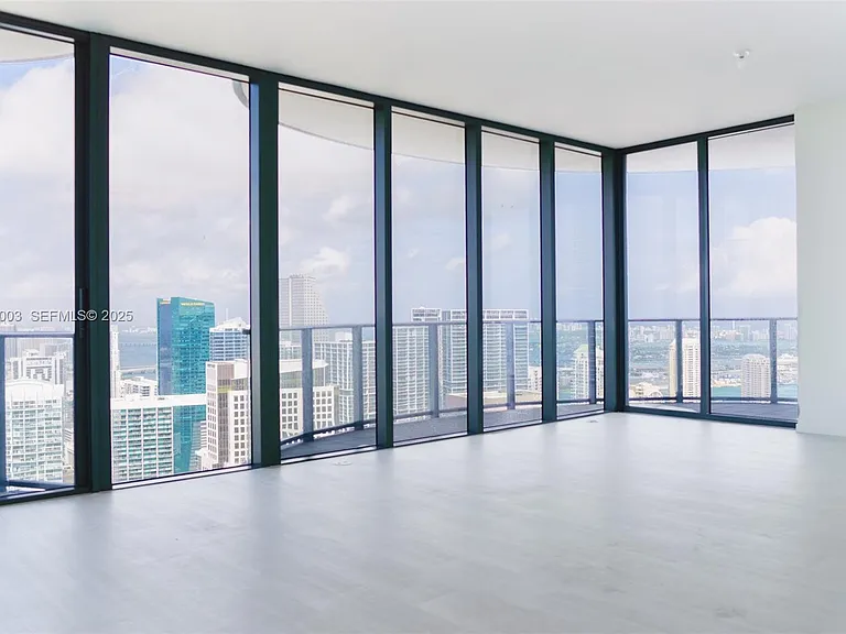 1000 Brickell Plz #Penthouse 5907 — Photo 13