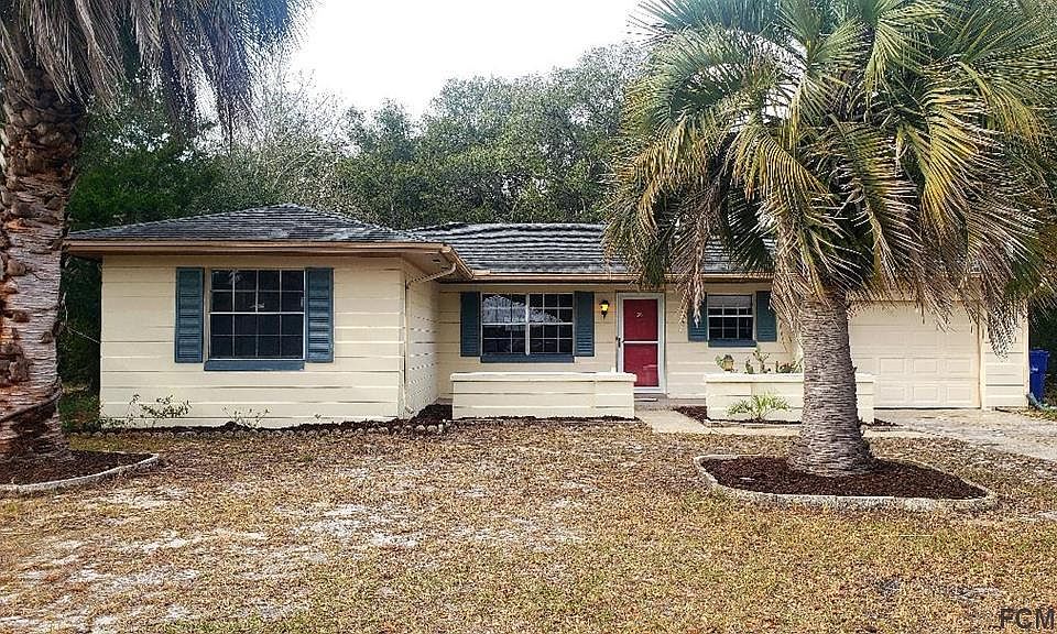 1st image of 370 Casuarina Cir