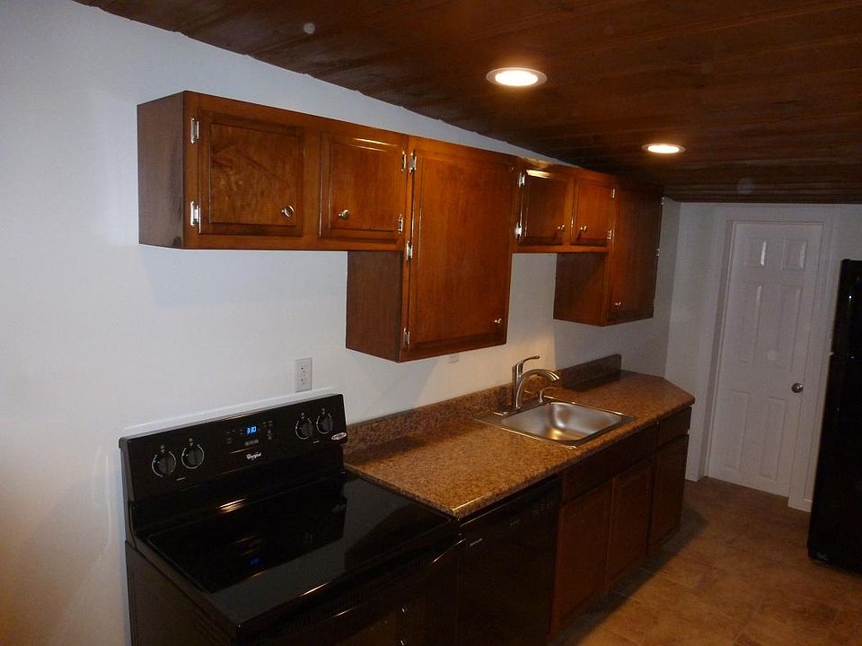 Kitchen - all new appliances