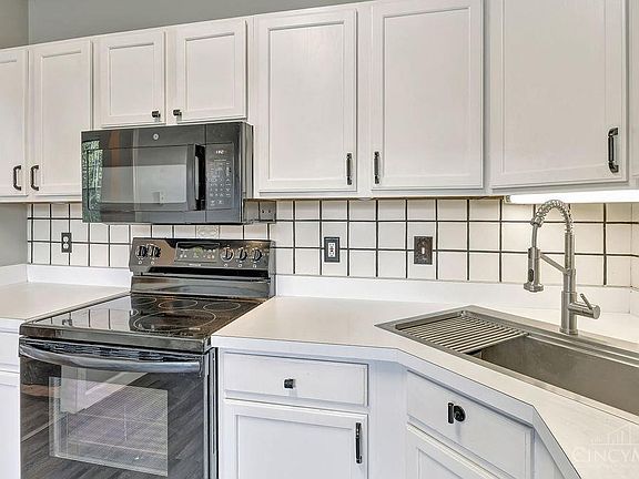 2nd image of 8903 Eastwind Way