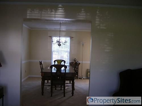 5th image of 2624 Loudoun St