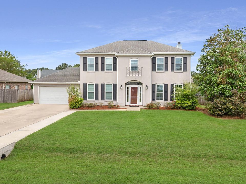 1st image of 17411 W Autumn Dr