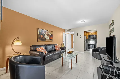 17570 Atlantic Blvd #306 Photo 1