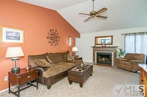 3rd image of 5537 Yaupon Dr