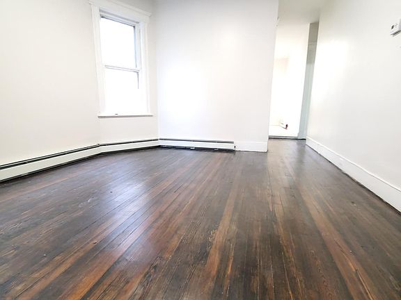 5th image of 113 Clendenny Ave #2J
