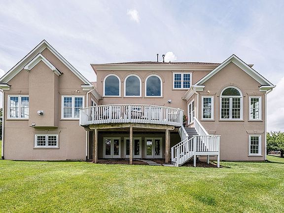 2nd image of 11304 Hearth Ct