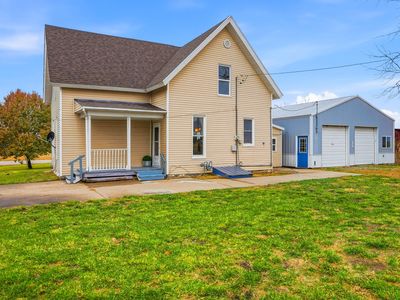 2902 Water St, Columbus City, IA, 52737