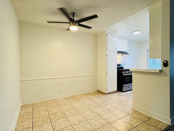 5th image of 3919 Ursula Ave APT 19
