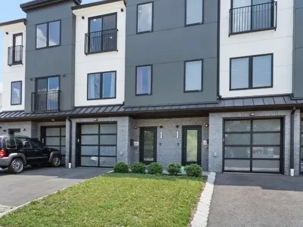 695 S 2nd St, Plainfield, NJ 07060
