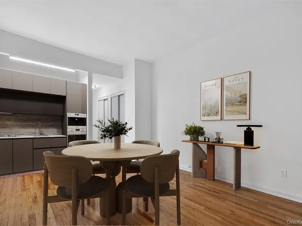 321 East 89th Street image 7 of 9