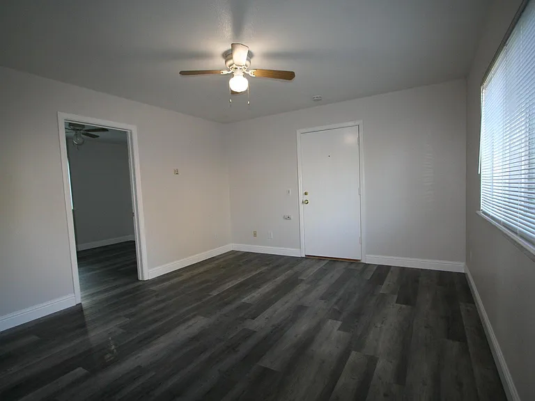 415 T St #2 — Photo 10
