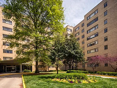 3801 Connecticut Avenue Apartments
