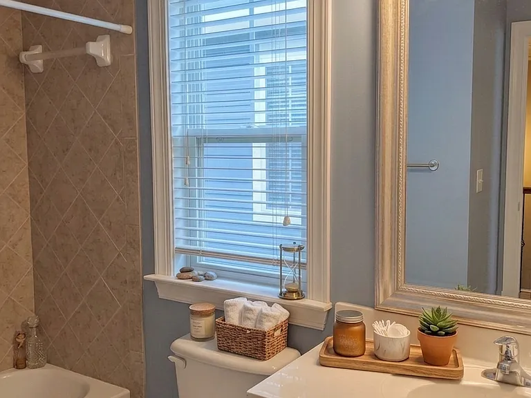 Secondary Bath
