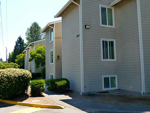 2nd image of 19857 25th Ave NE APT 103