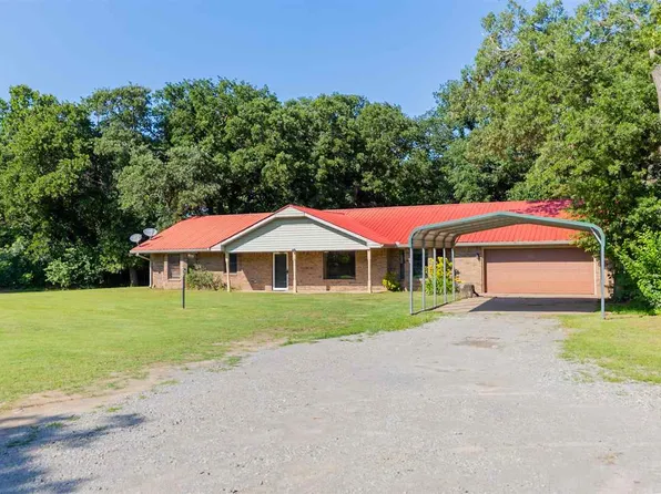 110 N Timberline Dr, Perkins, OK 74059