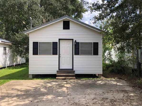 704 Ash St, Franklin, LA 70538