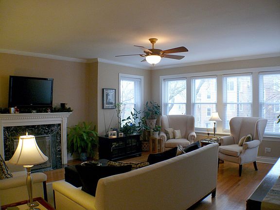 2nd image of 5016 N California Ave #3