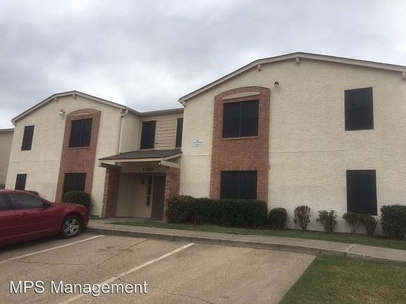 2nd image of 1300 Northwood Blvd APT 17