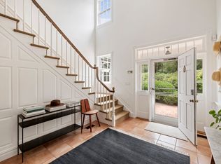 464 Old Stone Hwy, East Hampton, NY 11937