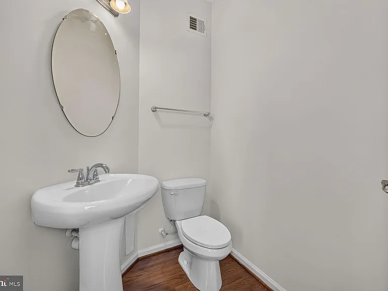 2293 Merseyside Dr — Photo 15