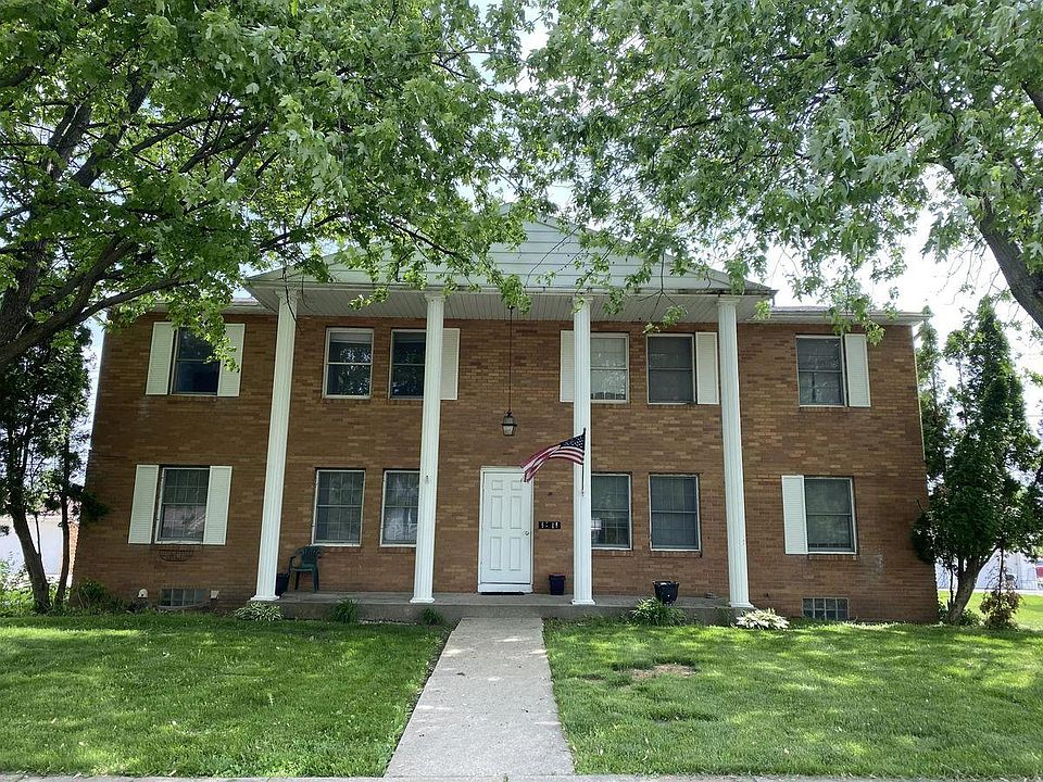 1st image of 145 Edgewood Dr APT 3