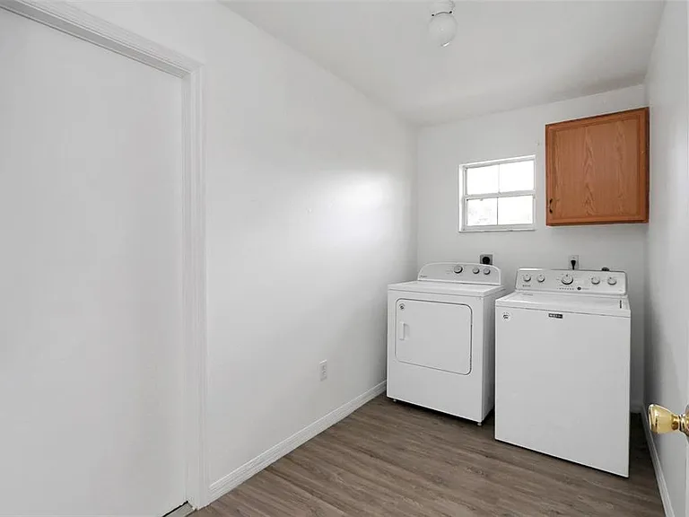 10648 SW 38th Ave — Photo 14