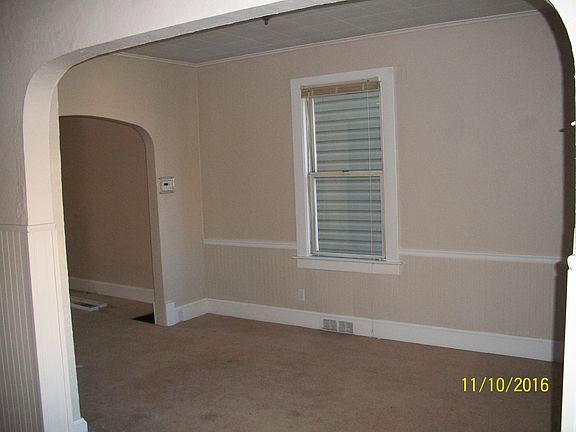 Kitchen into dining room