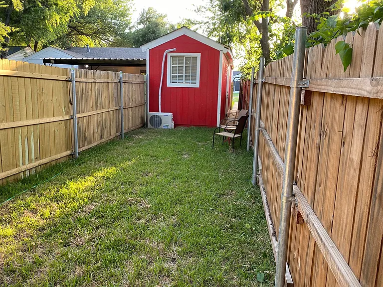 Tamara Ln — Photo 11