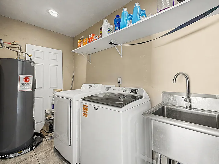 515 E Vista Del Cerro Dr — Photo 25