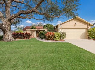 3817 Easton St, Sarasota, FL 34238