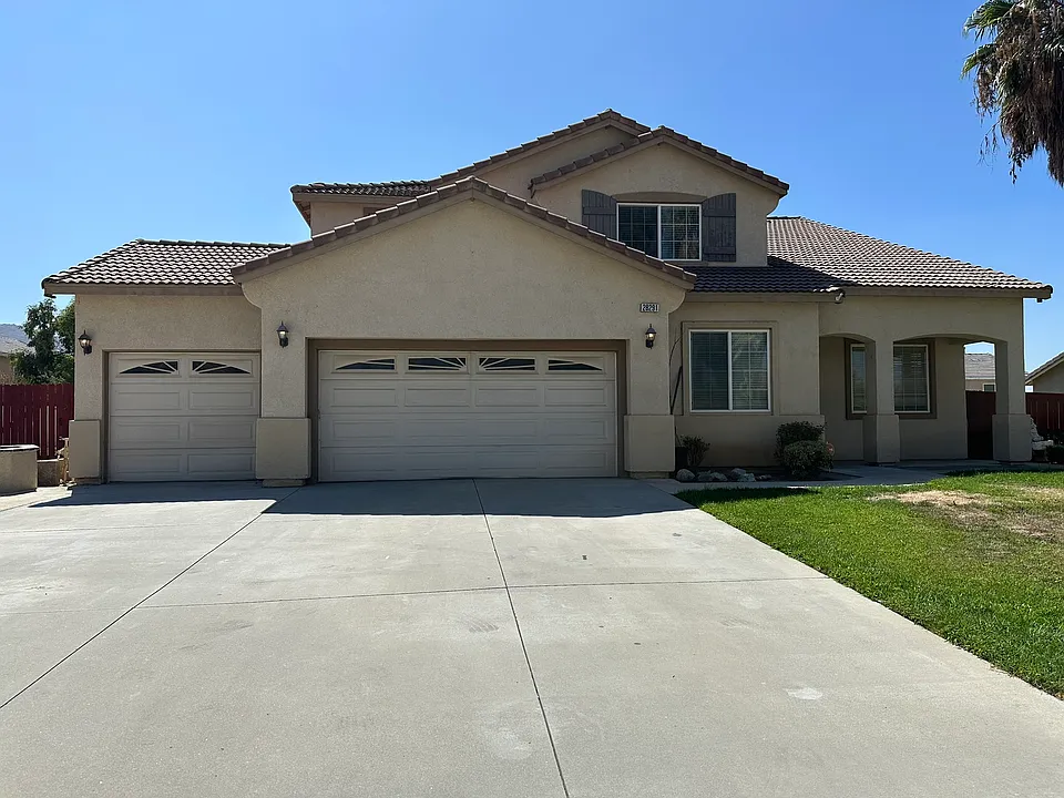 28291 Brodiaea Ave