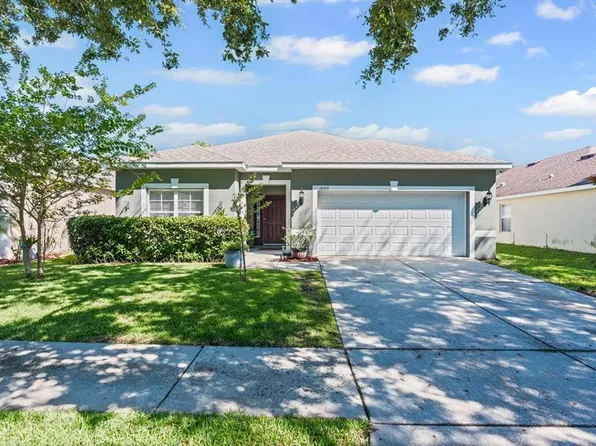 10315 Celtic Ash Dr, Ruskin, FL 33573