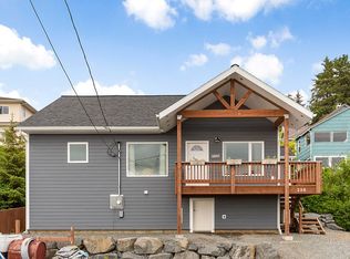 298 Kaagwaantaan St, Sitka, AK 99835