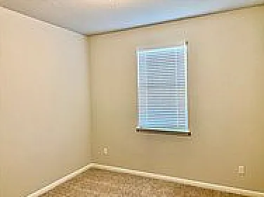137 Jubilee Dr — Photo 11