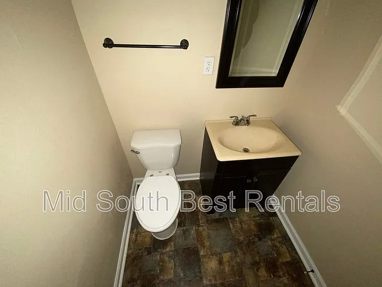 3312 Daisywood Ln — Photo 4