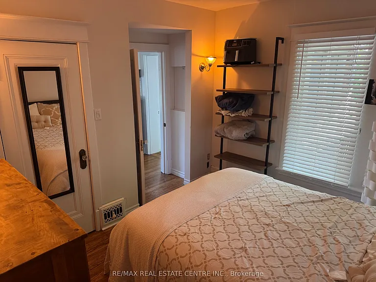 120 Herkimer St — Photo 17